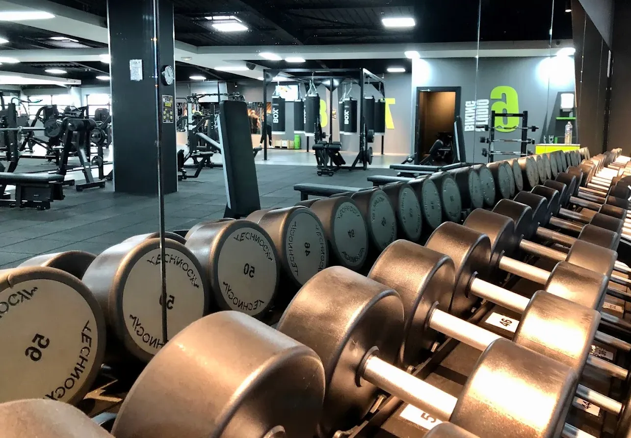 Espace musculation de la salle Le Fitness Saint-Malo
